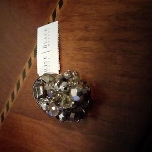 White House Black Market Cluster Ring. Silver, Clear & Smoke beads. Stretch band